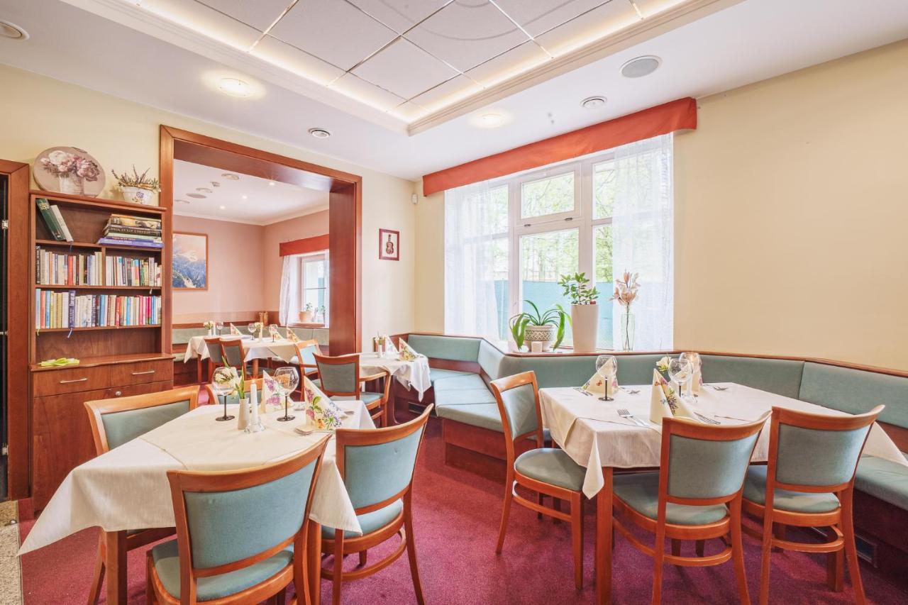 Francis Spa Hotel Františkovy Lázně Dış mekan fotoğraf